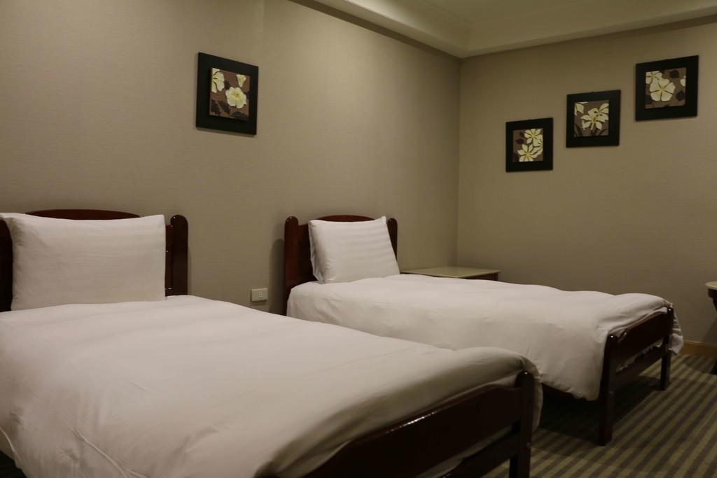 Apollo Hotel Пули Экстерьер фото